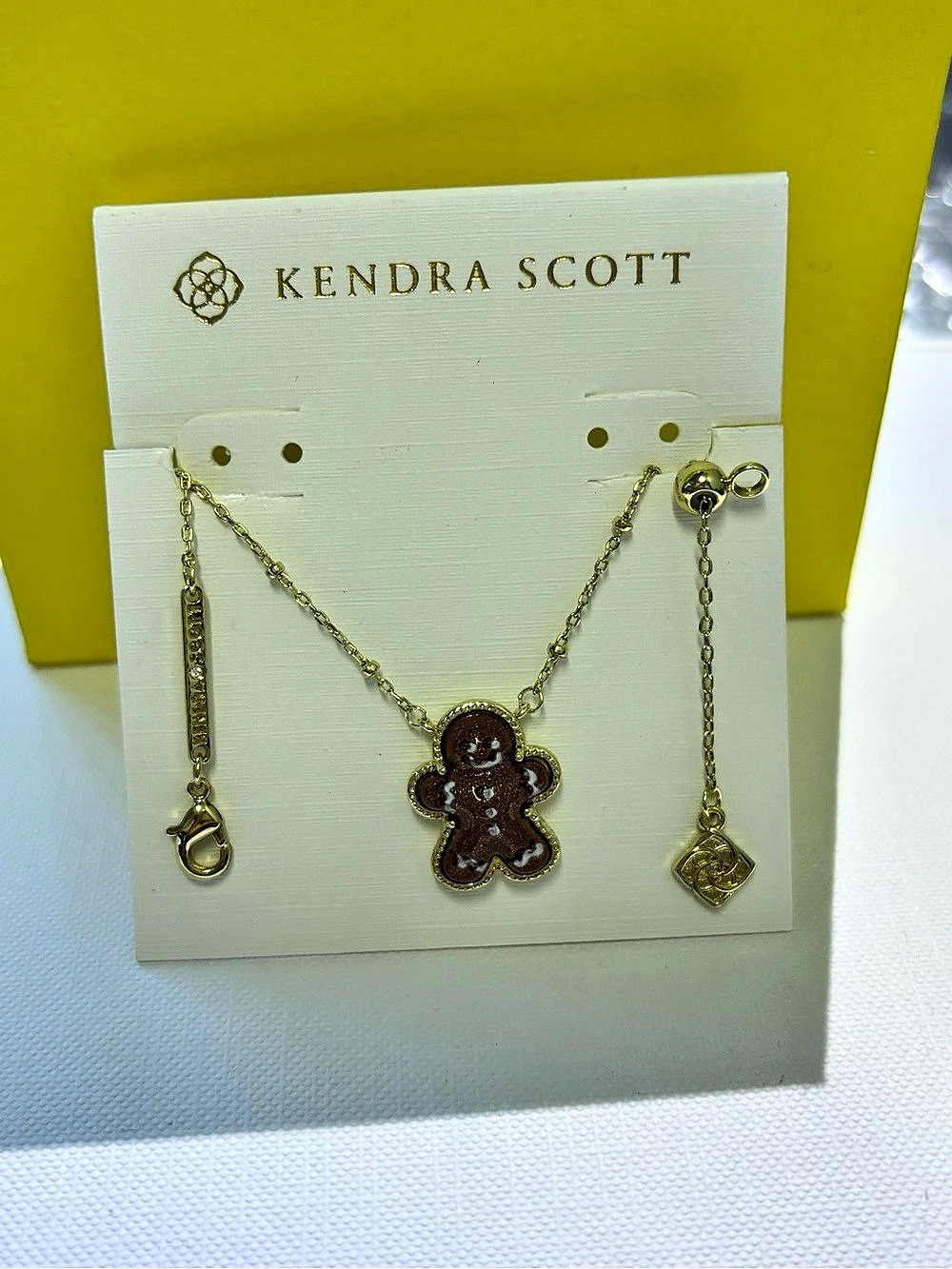 Kendra Scott Gingerbread Gold Short Pendant Necklace Gingerbread Jewelry Set in